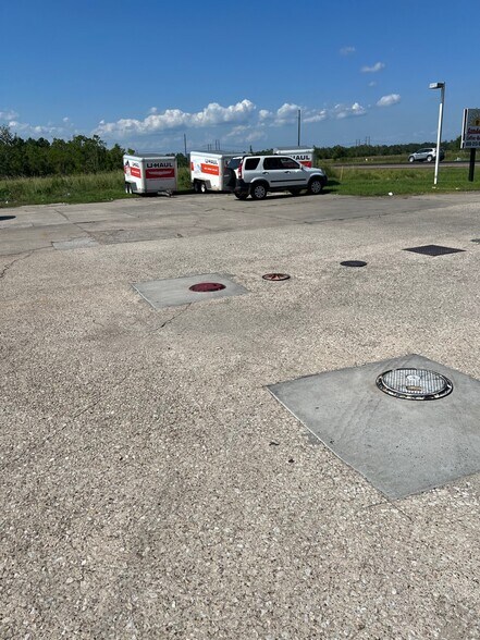 More Photos Of 6373 FM 1442, Orange Service Station For Sale