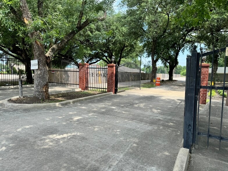 More Photos Of 12038 Bissonnet St, Houston Religious Facility For Sale