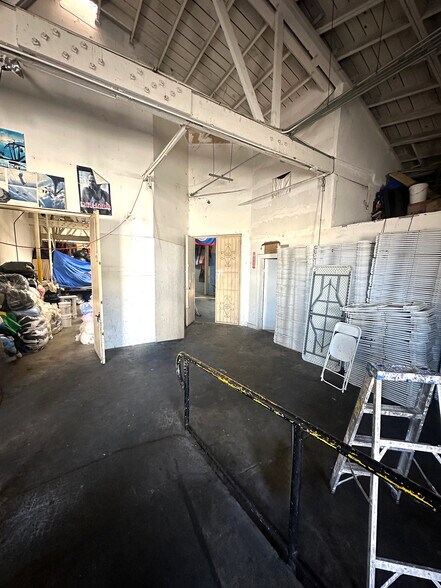 More Photos Of 4120-4128 S Broadway Ave, Los Angeles Storefront For Lease