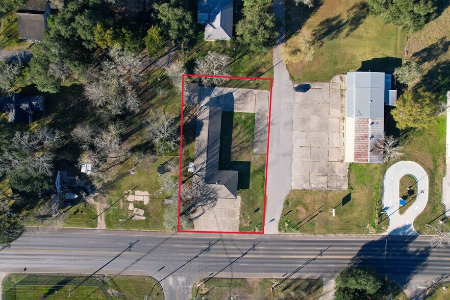 More Photos Of 114 Main St, Hull Multifamily For Sale
