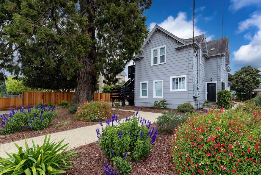 More Photos Of 23 Ford St, Watsonville Apartments For Sale
