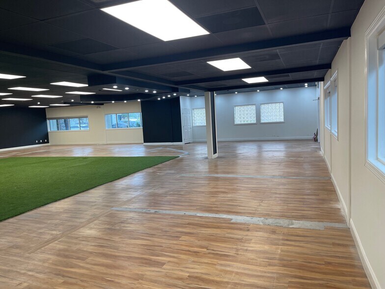 More Photos Of 2344 3rd St, Jacksonville Beach Medical For Sale