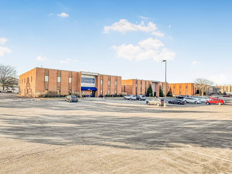 More Photos Of 4411 Woodson Rd, Saint Louis Office For Lease