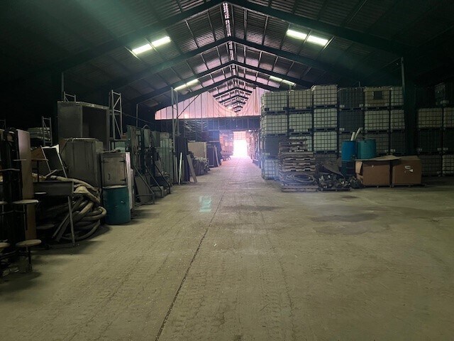 More Photos Of 211 Swans Ln, Saint Albans Industrial For Sale