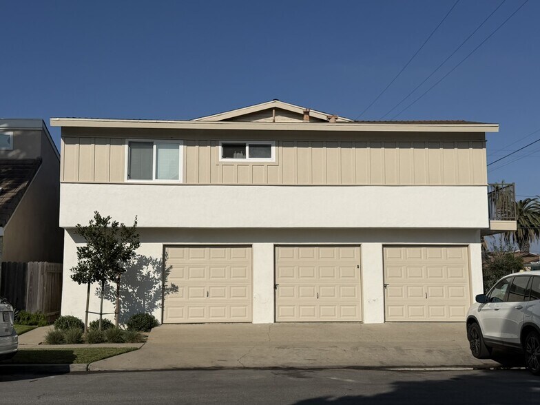 More Photos Of 1401 Olive Ave, Huntington Beach Apartments For Sale