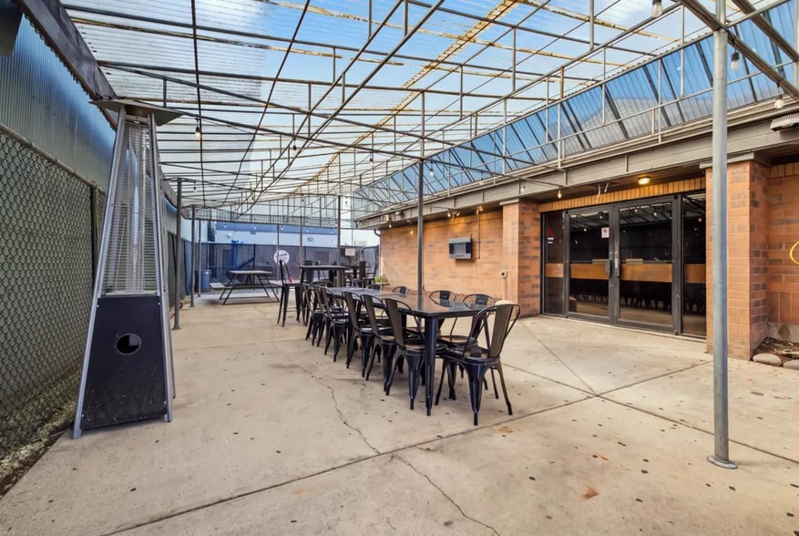 More Photos Of 8775 N 107th St, Milwaukee Restaurant For Sale