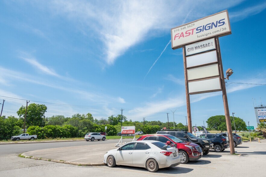 More Photos Of 10122 San Pedro Ave, San Antonio Freestanding For Lease