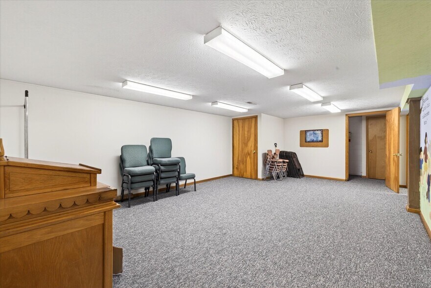 More Photos Of , Spencer Specialty For Sale