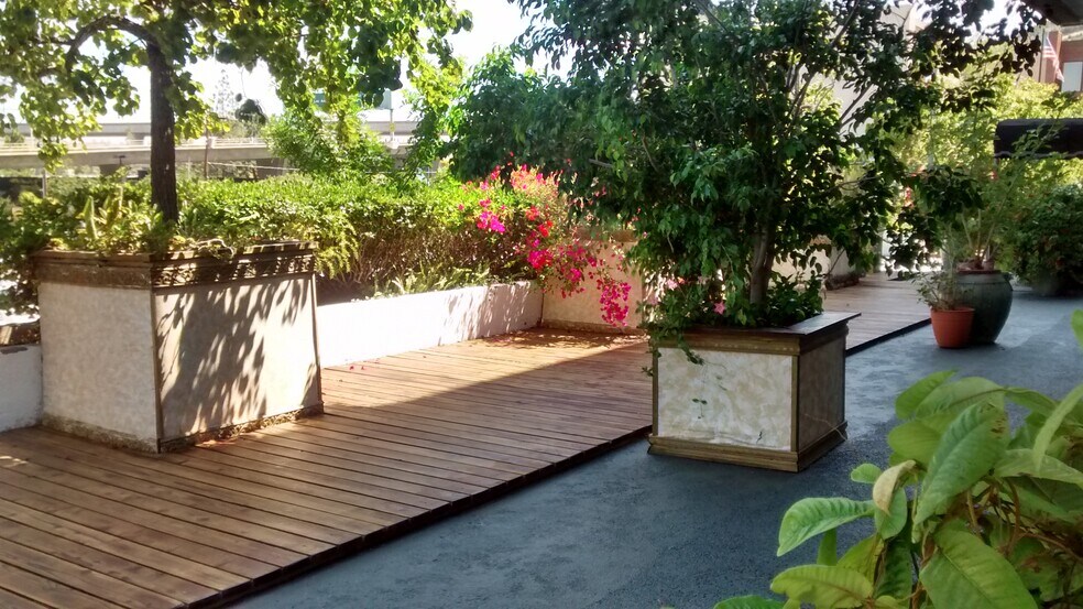 More Photos Of 2667 Camino del Rio S, San Diego Office For Lease