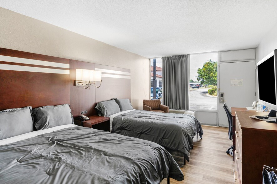 More Photos Of , Florence Hospitality For Sale