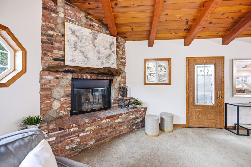 More Photos Of 12141 Wildwood Trl, Kagel Canyon Specialty For Sale