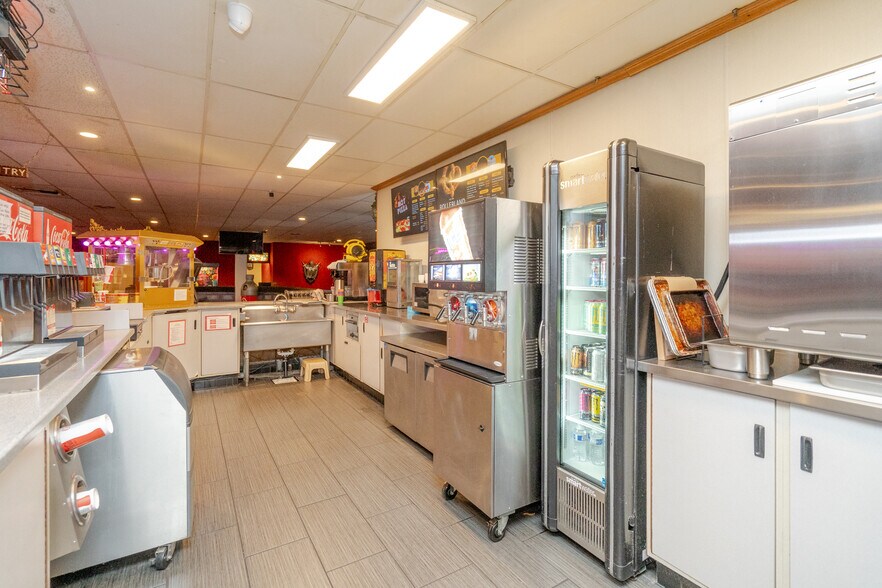 More Photos Of 6001 Sunrise Vista Dr, Citrus Heights General Retail For Sale