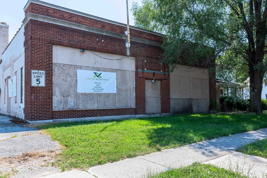 More Photos Of 4322 Lake Ave, Rochester Freestanding For Sale