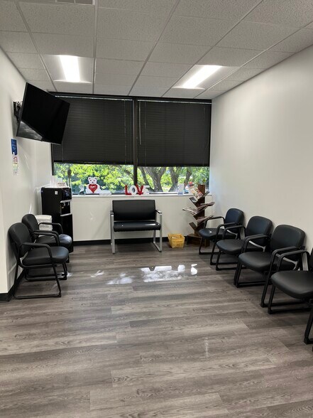 More Photos Of 415 McFarlan Rd, Kennett Square Office For Lease