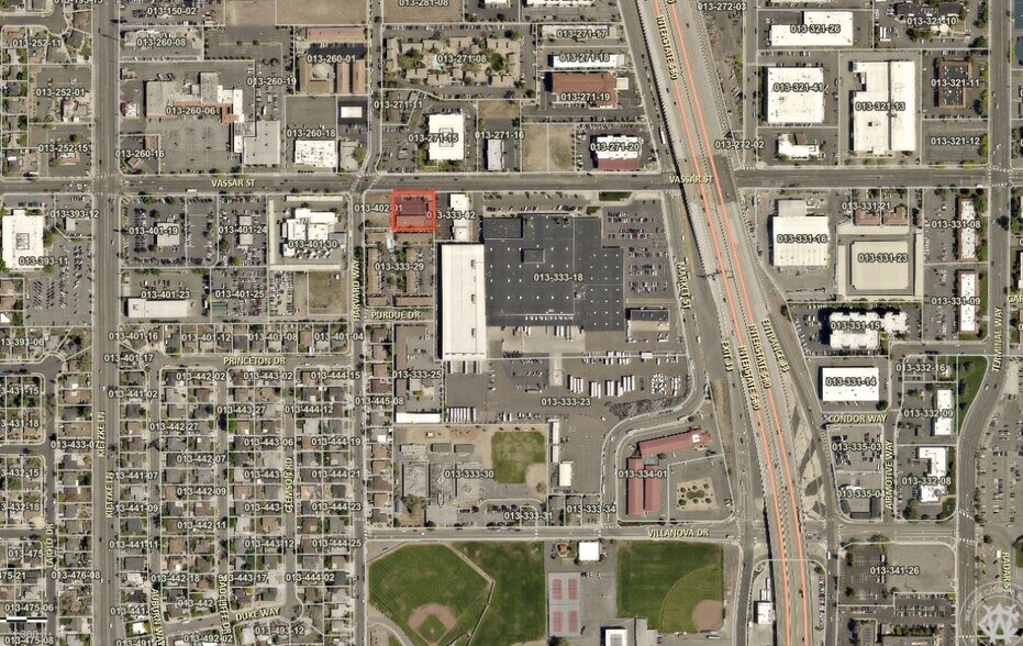 More Photos Of 1870 Vassar St, Reno Storefront Retail Office For Sale