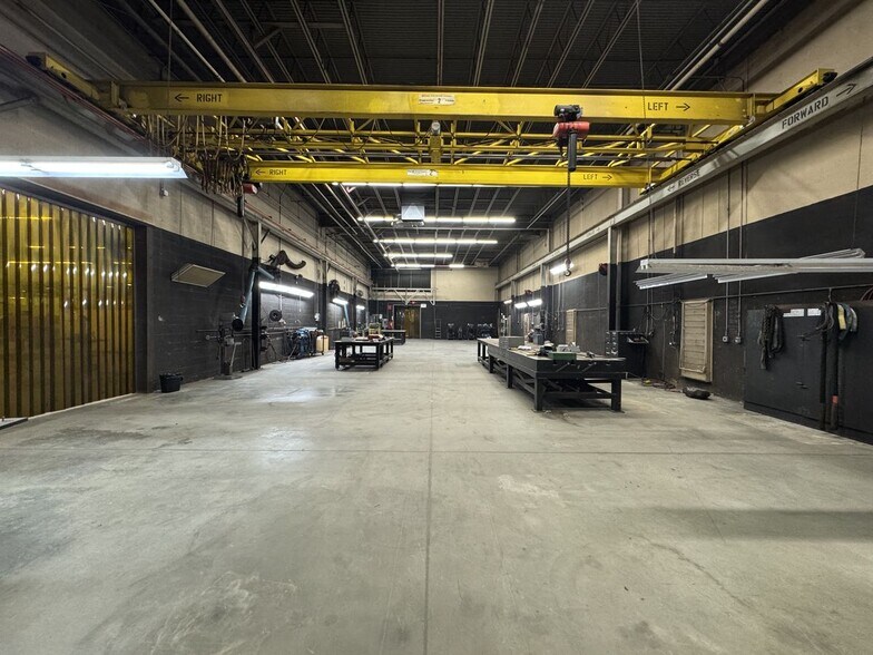 More Photos Of 5224 Snapfinger Woods Dr, Decatur Manufacturing For Lease