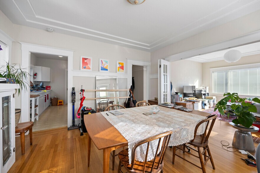 More Photos Of 4045 Manila Ave, Oakland Apartments For Sale