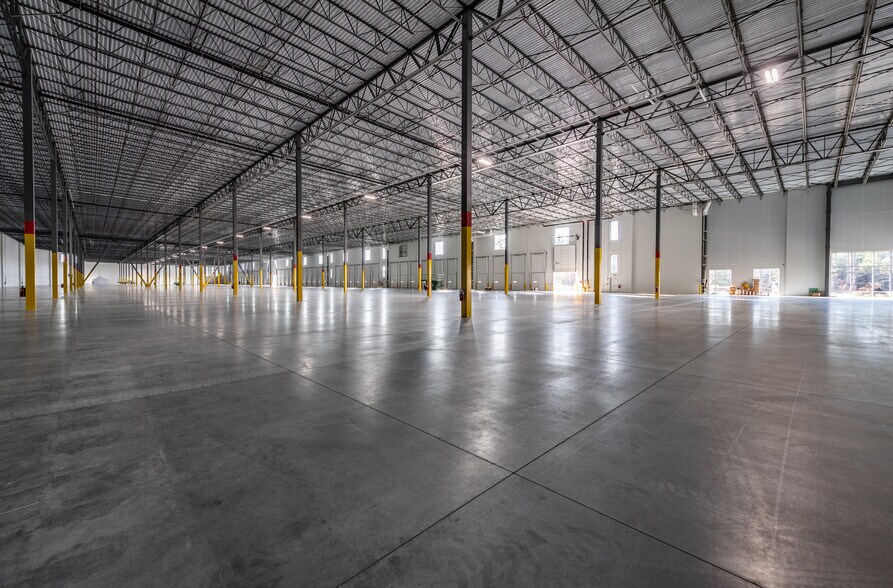 More Photos Of 152 Depot St, Bellingham Industrial For Lease