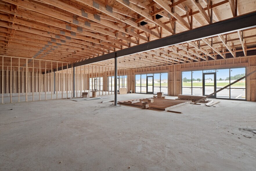 More Photos Of 1219 E Cedar St, New Baden Storefront Retail Office For Sale