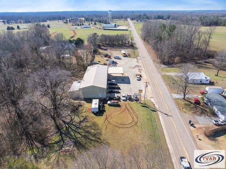 More Photos Of 9100 Highway 70, Cedar Grove Auto Repair For Sale