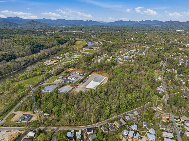 More Photos Of 99999 State St, Asheville Land For Sale