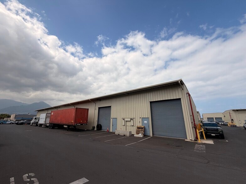 More Photos Of 295 Hoohana St, Kahului Unknown For Lease