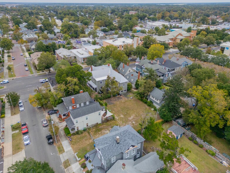 More Photos Of 708 Market St, Wilmington Apartments For Sale