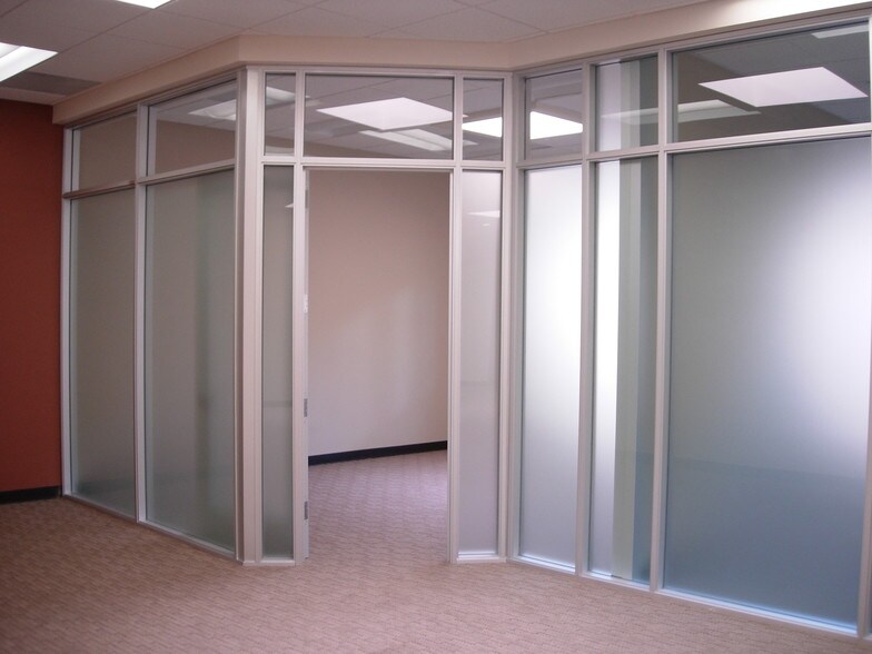 More Photos Of 11199 Sorrento Valley Rd, San Diego Office For Lease