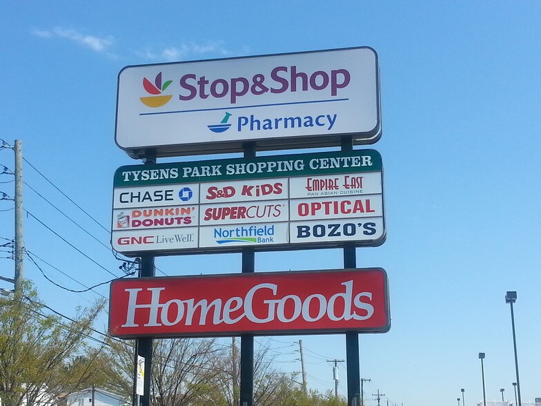 More Photos Of 2700-2754 Hylan Blvd, Staten Island Freestanding For Lease