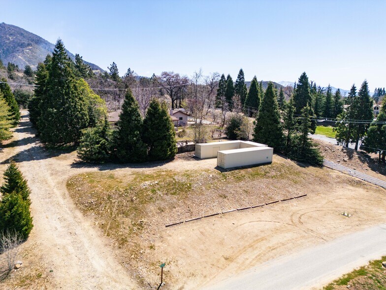 More Photos Of 11550 Raspberry Ln, Oak Glen Specialty For Sale