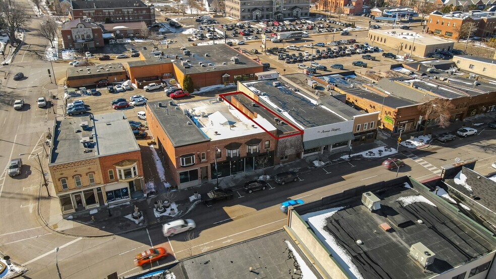 More Photos Of 321 Main Ave, De Pere Storefront Retail Office For Sale