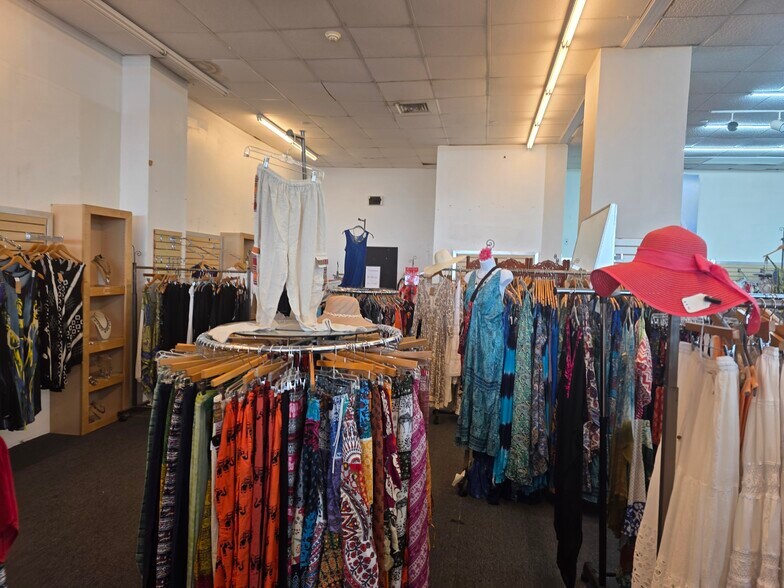 More Photos Of 3115 Boardwalk, Atlantic City General Retail For Sale