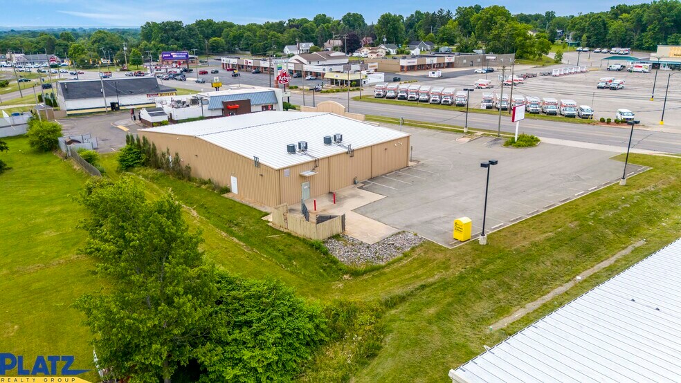 More Photos Of 4450 Mahoning Ave, Youngstown Freestanding For Sale