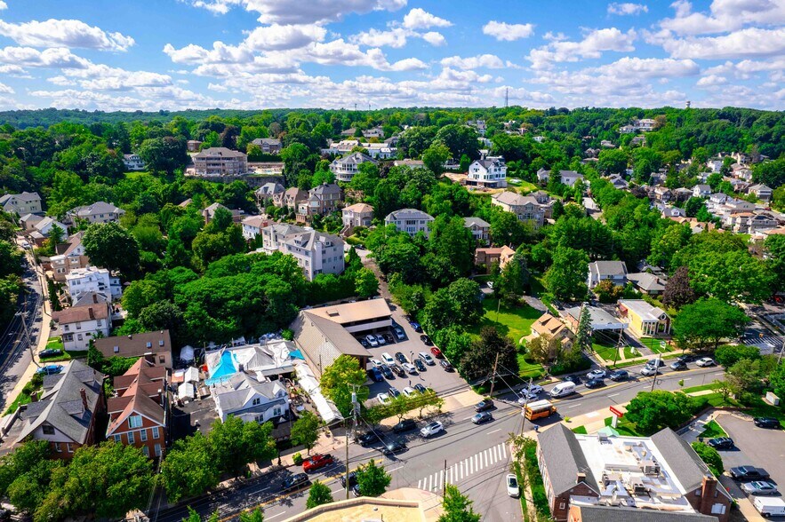 More Photos Of 1551 Richmond Rd, Staten Island Office For Sale