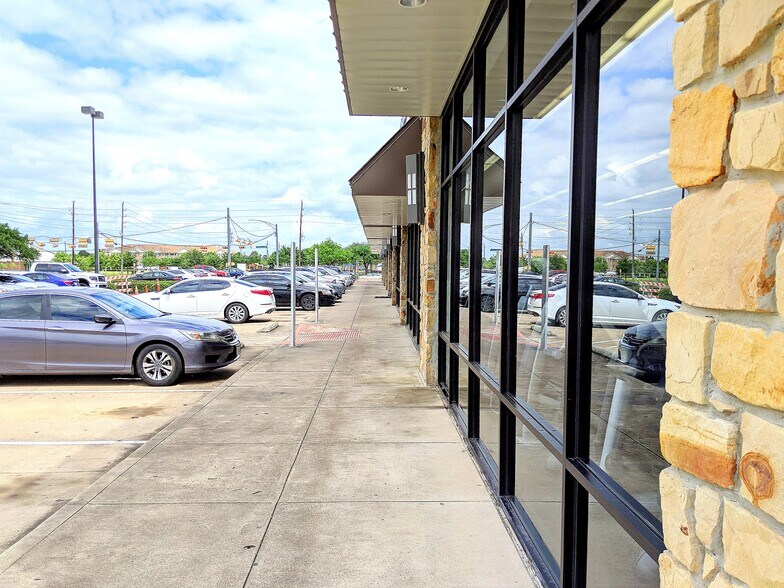 More Photos Of 17111 West Rd, Houston Unknown For Lease