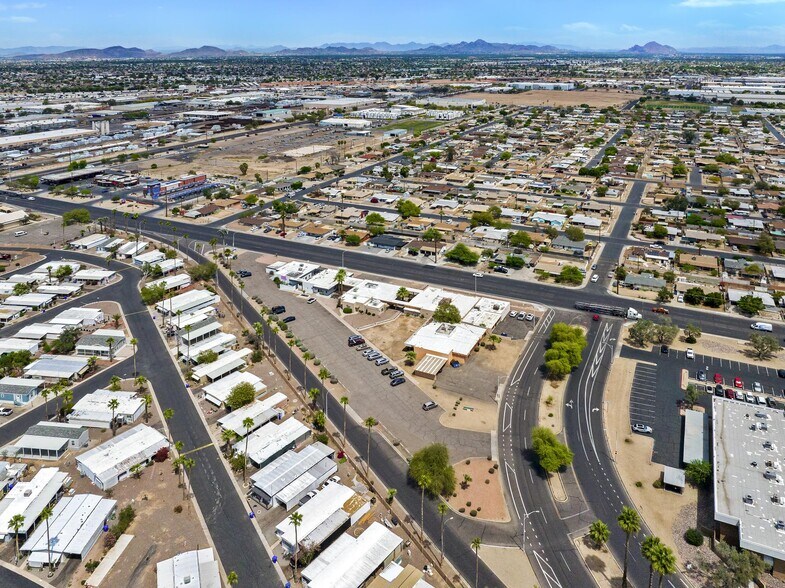 More Photos Of 4700 N 51st Ave, Phoenix Medical For Sale