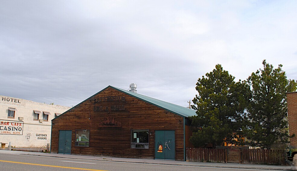 Primary Photo Of 479 6th Street St, Wells General Retail For Sale