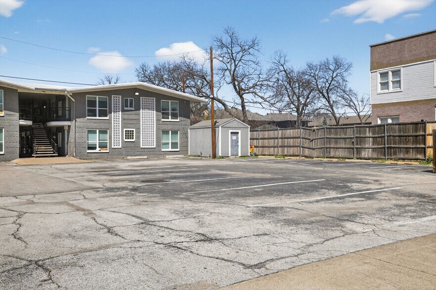 More Photos Of , Dallas Unknown For Sale