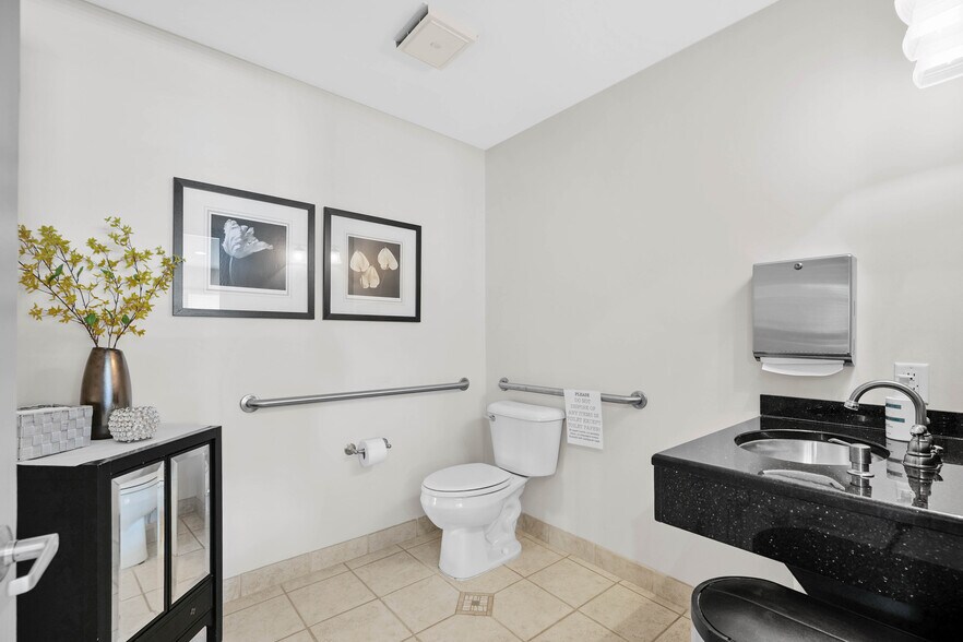 More Photos Of 24825 Eureka Rd, Taylor Office For Sale