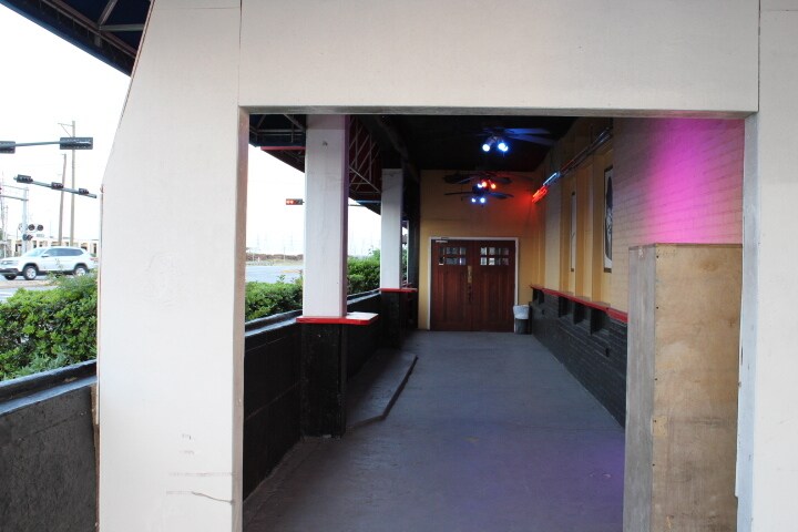 More Photos Of 17886 Tx-3, Webster Bar For Sale