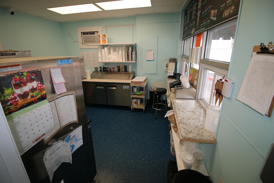 More Photos Of 1706 N Main Ave, Scranton Restaurant For Sale