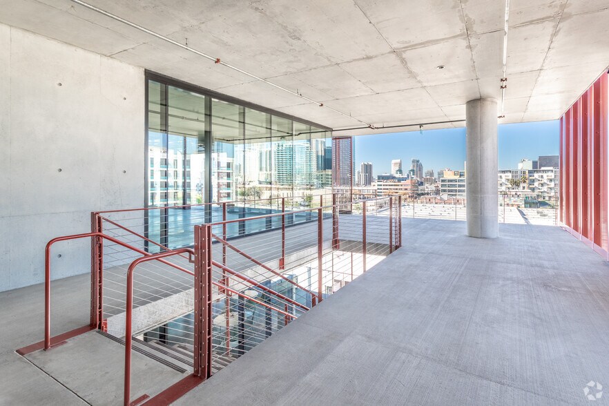 More Photos Of 845 15th St, San Diego Office For Lease