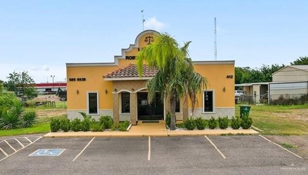 Primary Photo Of 412 Palmview Commercial Dr, Palmview Office For Sale