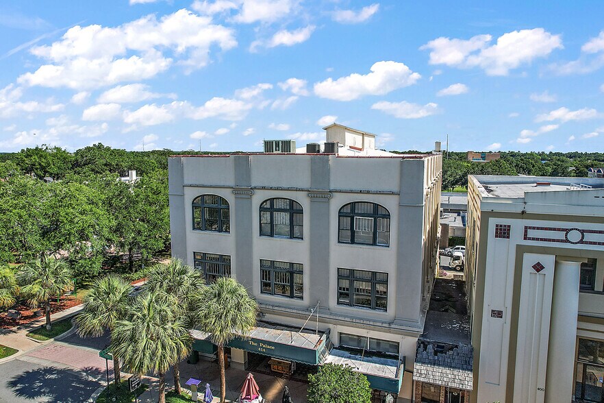 More Photos Of 410 W Main St, Leesburg Office For Sale