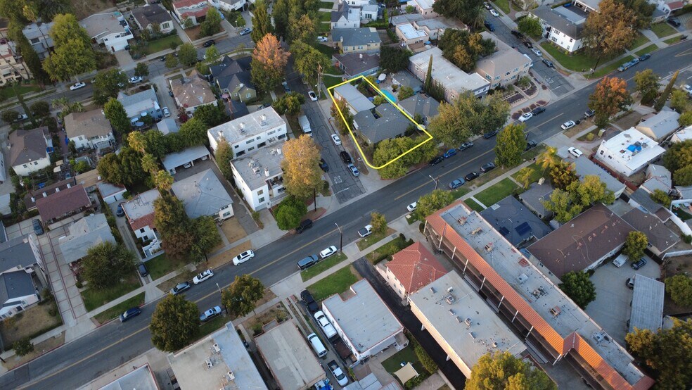 More Photos Of 1717 E Chevy Chase Dr, Glendale Multifamily For Sale