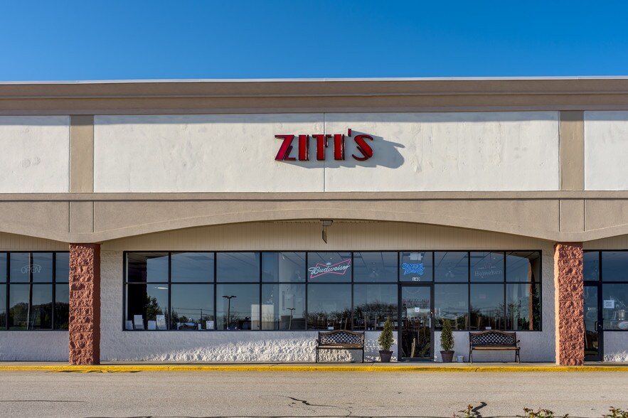 More Photos Of 290-306 Turnpike Rd, Westborough Unknown For Lease