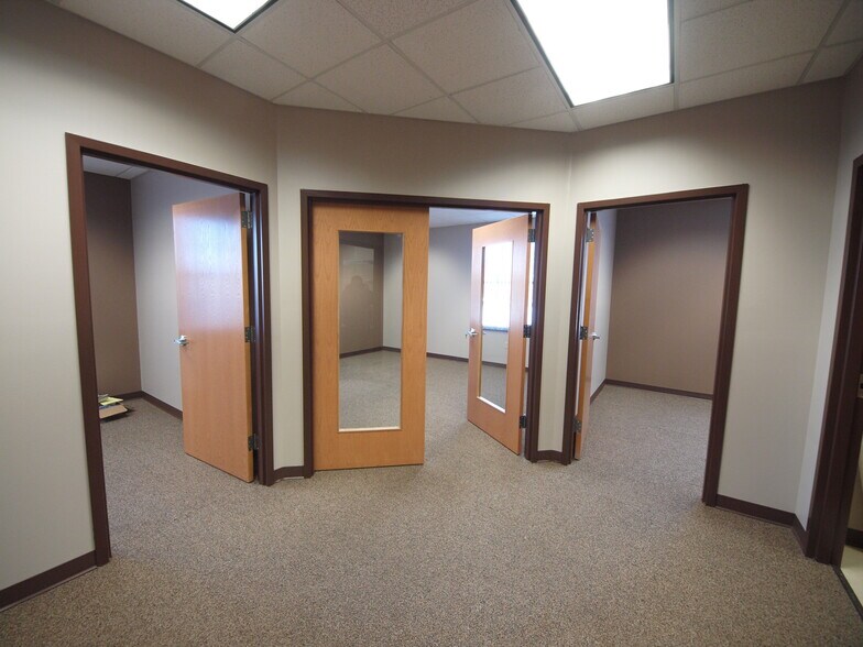 More Photos Of 470-479 Jeffers St, Dubois Office For Lease