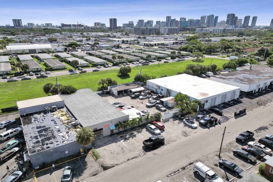 More Photos Of 834 NW 10th Ter, Fort Lauderdale Industrial For Sale