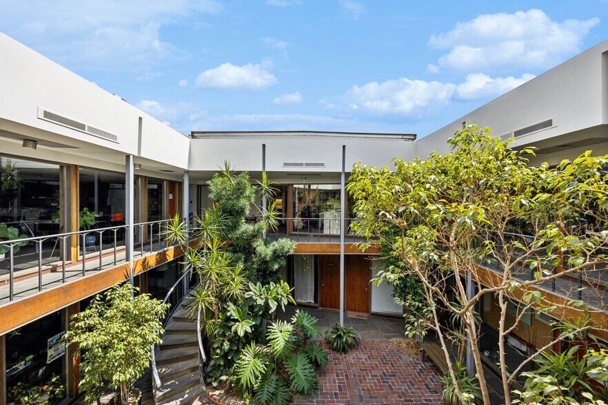 More Photos Of 16 Lancaster Ave, Ardmore Office For Lease