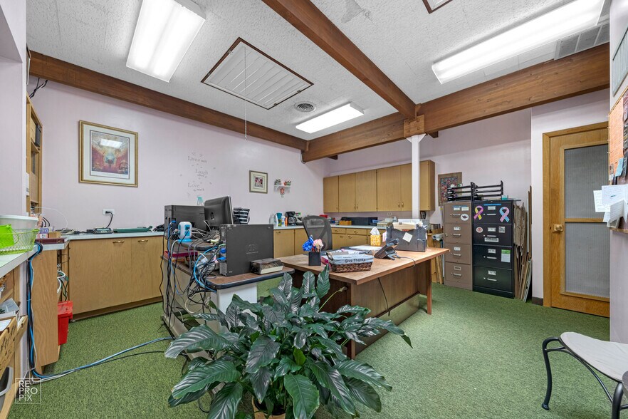 More Photos Of 3600 W 79th St, Chicago Religious Facility For Sale